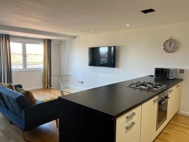 Modern & Spacious 2 Bed Merchant City Apart-High St 글라스고 외부 사진