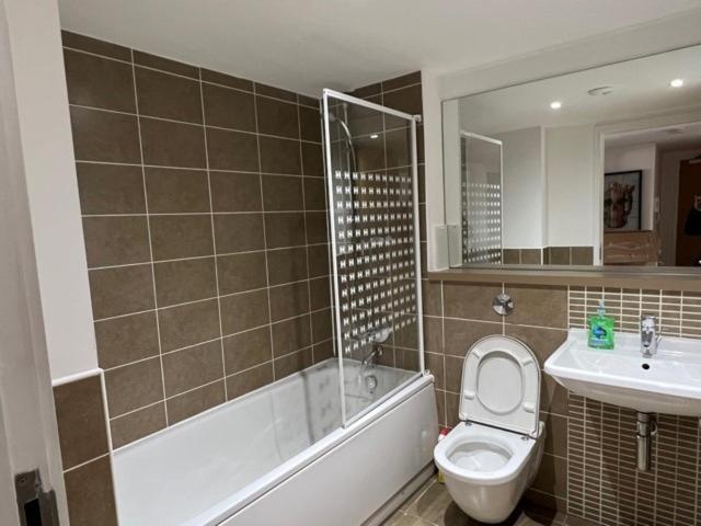 Modern & Spacious 2 Bed Merchant City Apart-High St 글라스고 외부 사진