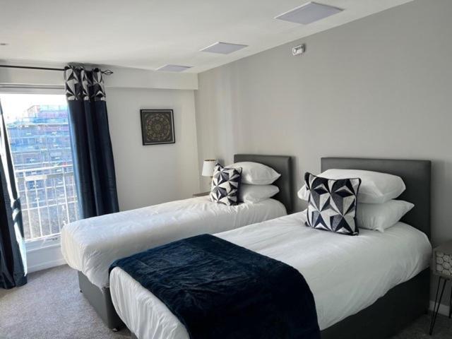 Modern & Spacious 2 Bed Merchant City Apart-High St 글라스고 외부 사진